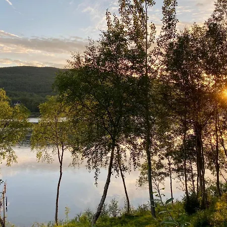 Teno Charm - Riverside * Vetsikko